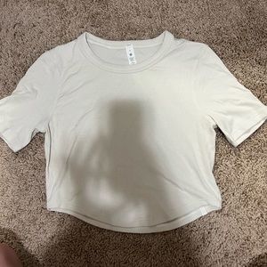 Lululemon t shirt